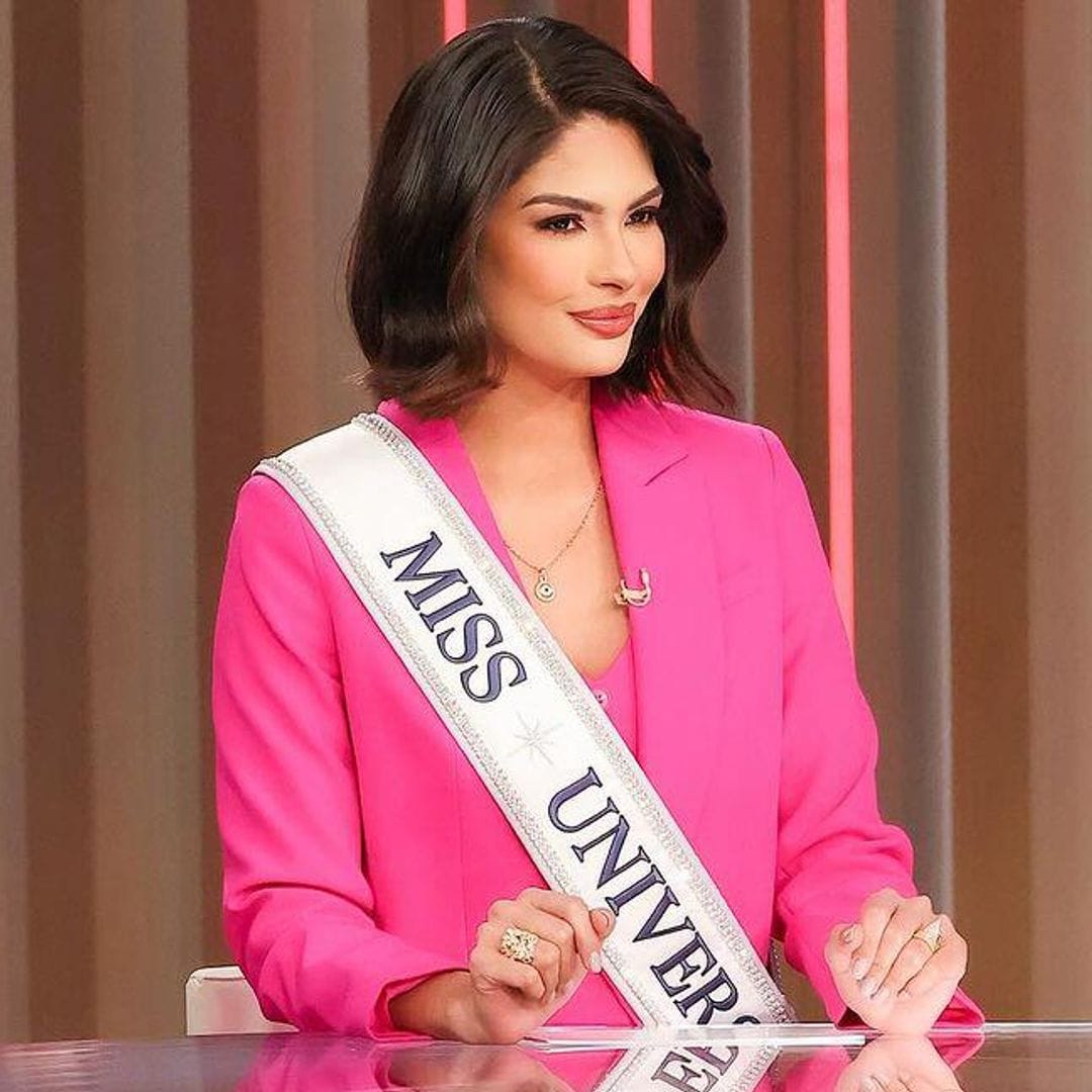 Sheynnis Palacios se estrena como presentadora, vestida de Barbie