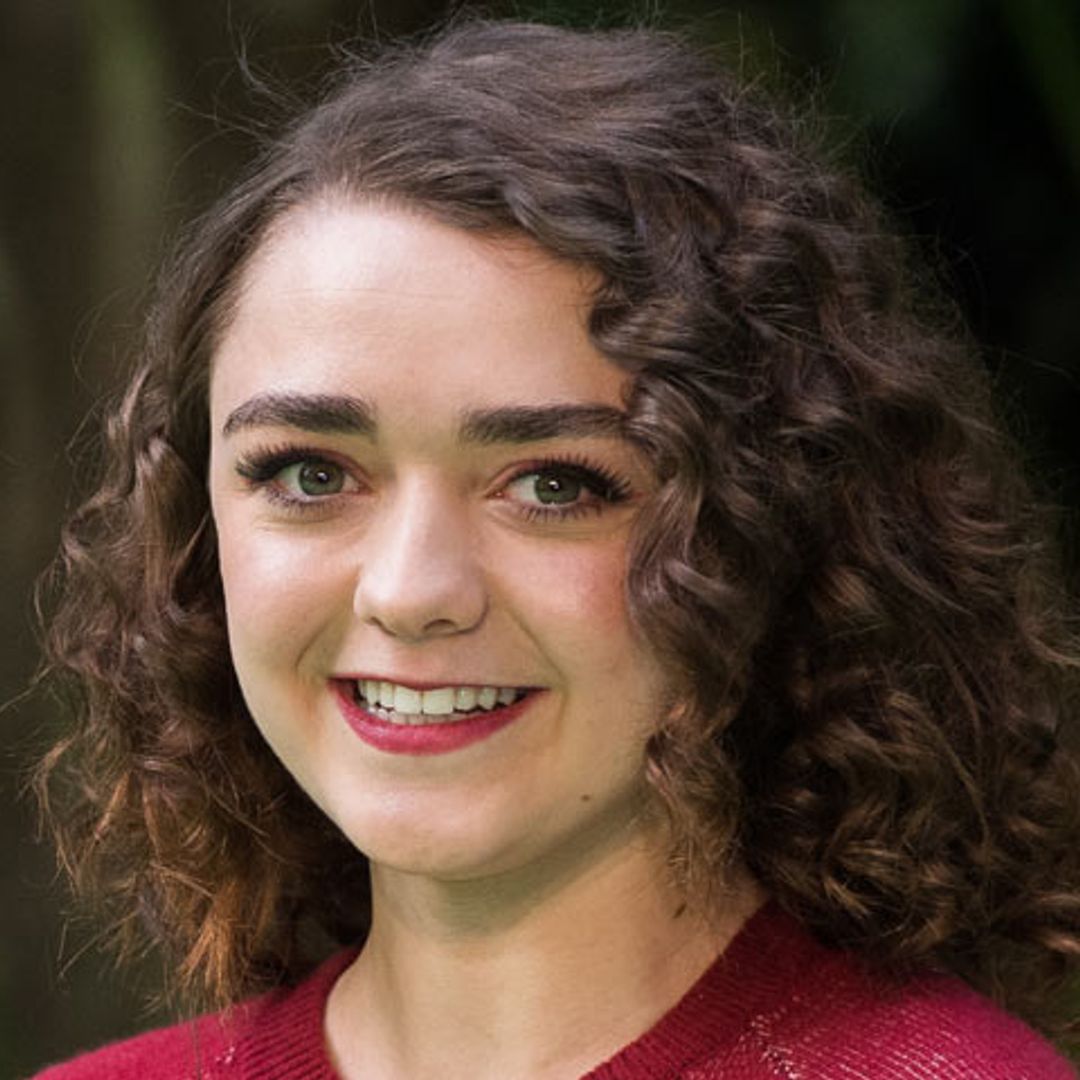 Maisie Williams cambia de look y se apunta al color fantasía favorito de las 'celebrities'