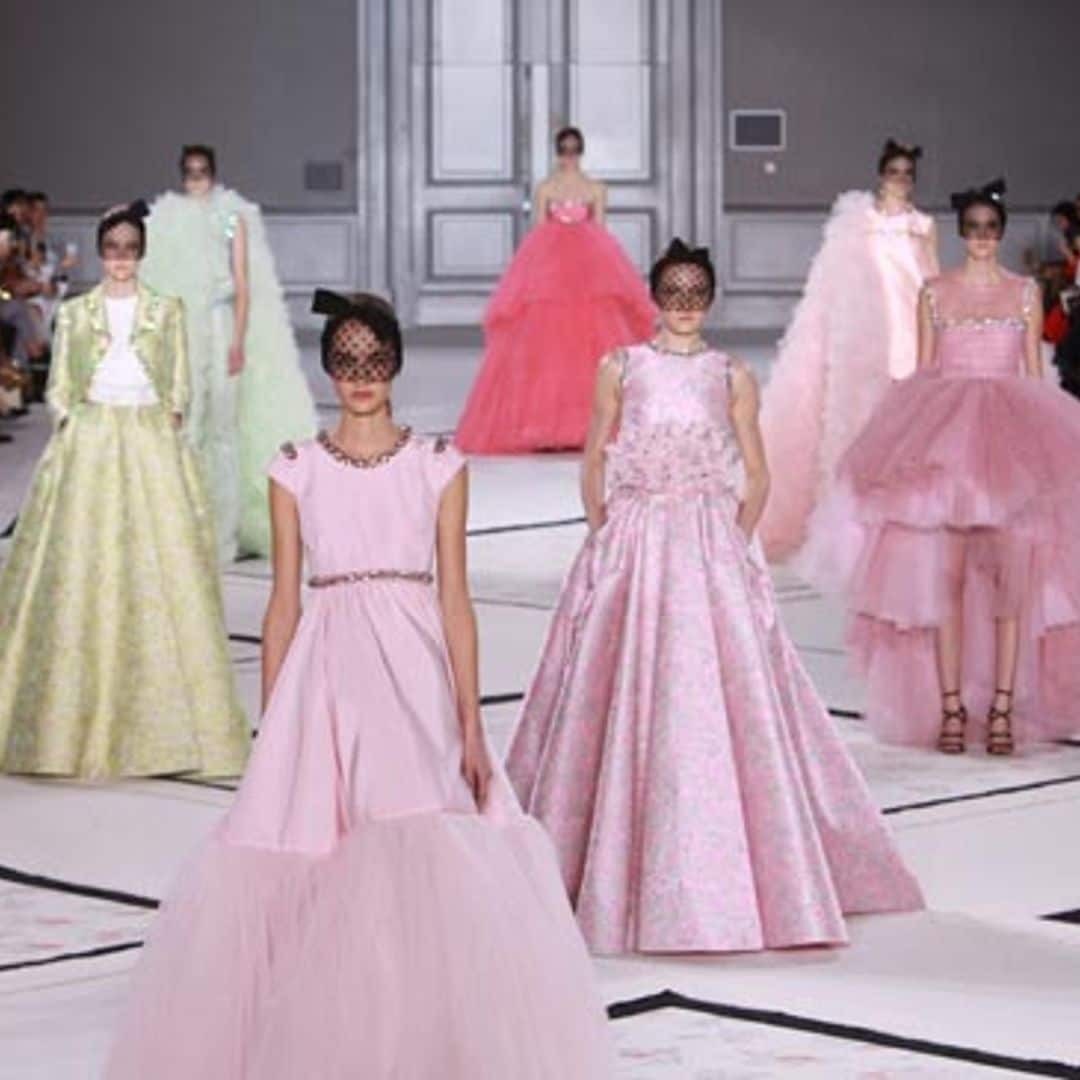 Alta Costura: Naomi Campbell en lencería, el jardín de Giambattista Valli y la majestuosidad de Alexis Mabille
