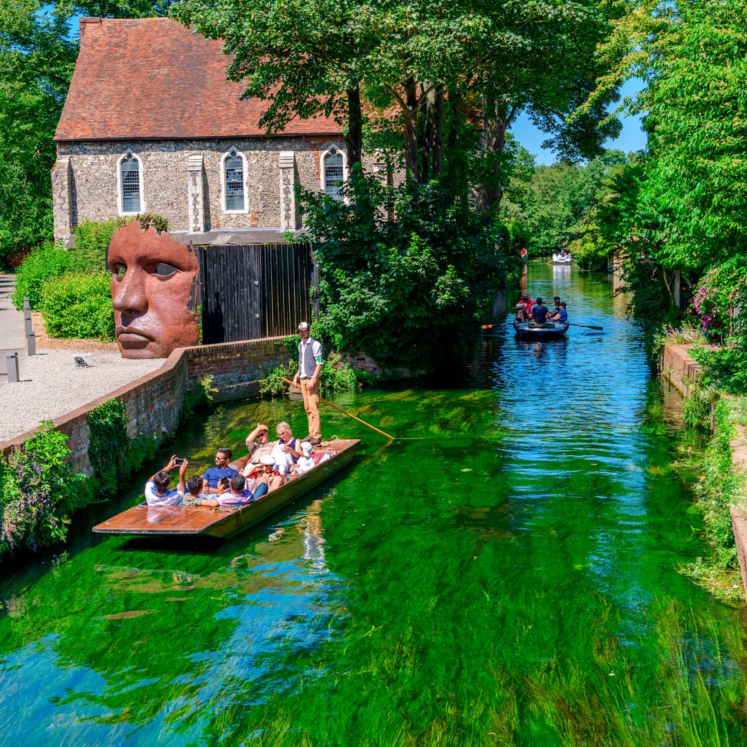 Paseo en punt, barcas típicas de Inglaterra