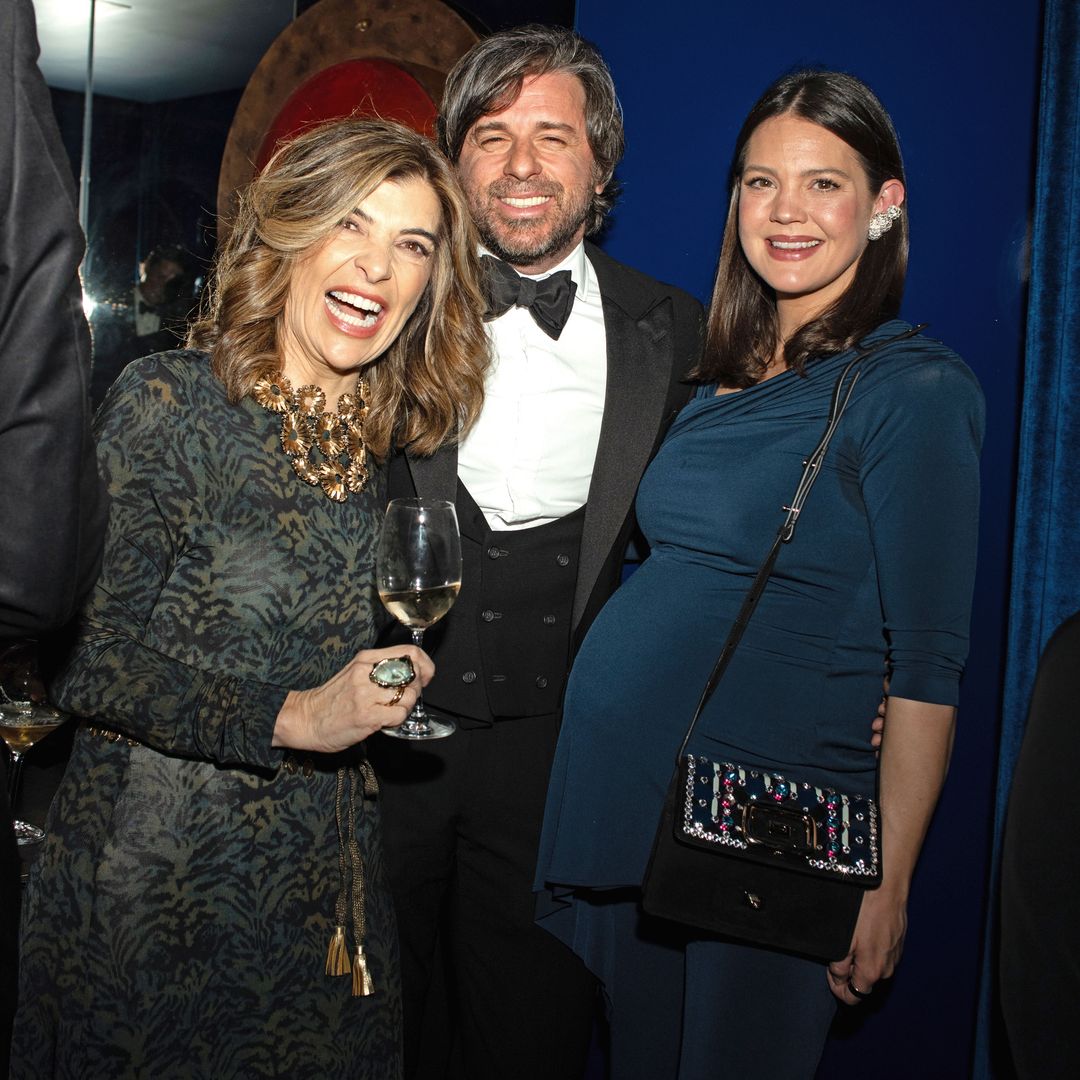 Xandra Falcó con Álvaro Falcó e Isabelle Junot, más de las invitadas vip