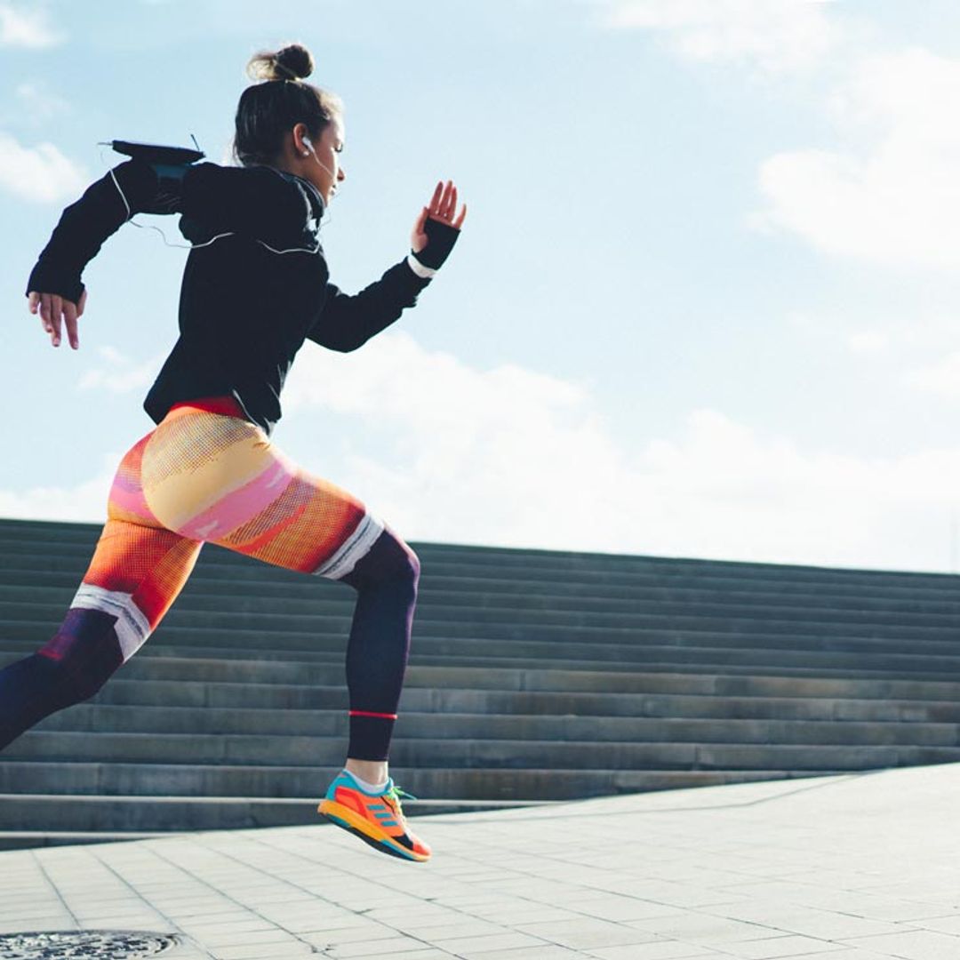 Tres ejercicios de fuerza para hacer en casa, si quieres empezar a correr