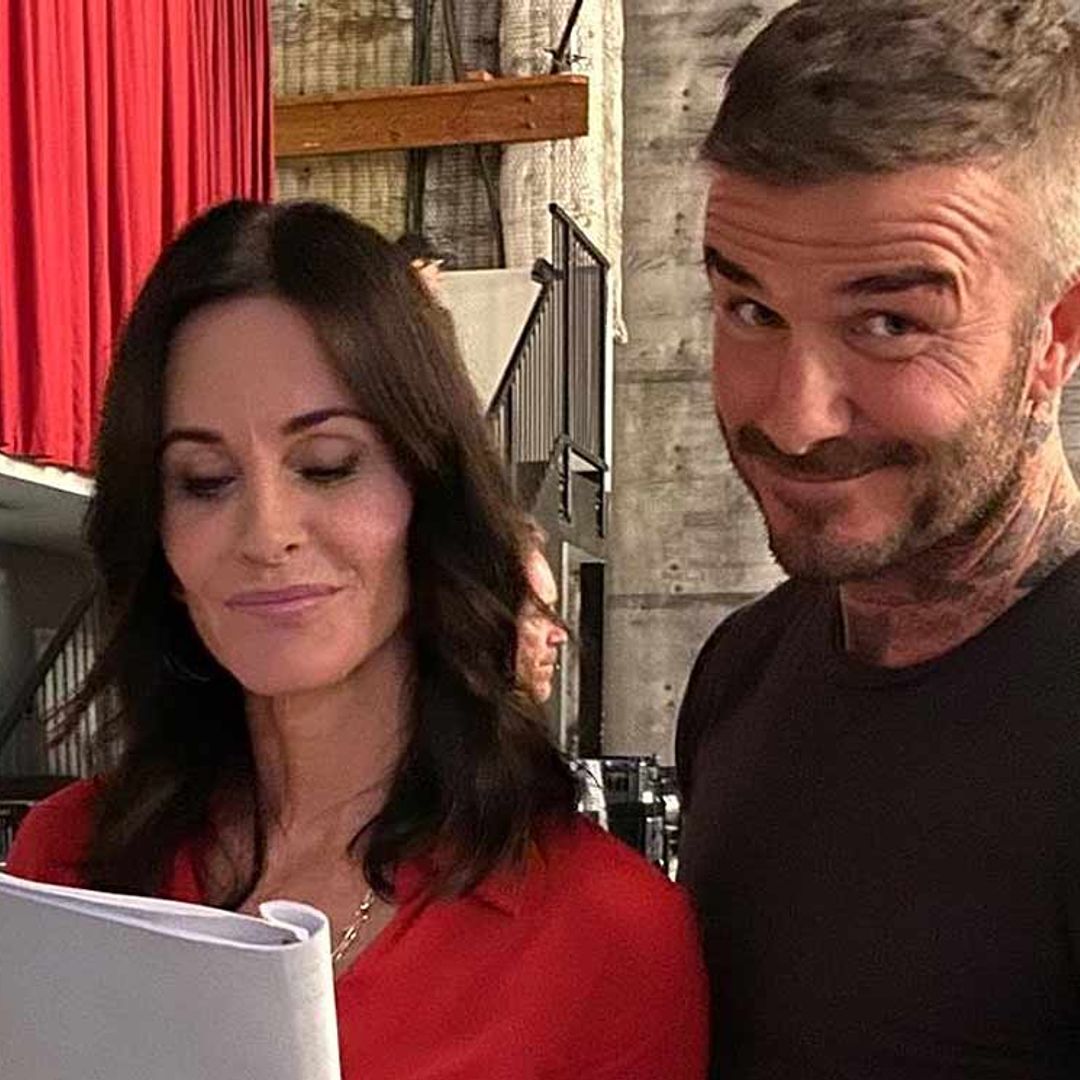 ¿Qué serie ha unido a David Beckham y Courteney Cox... en un jacuzzi?