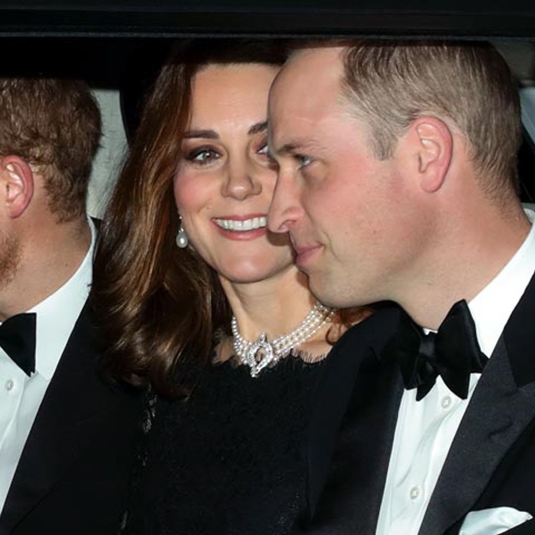 El cariñoso guiño de la Duquesa de Cambridge a la reina Isabel en su cena de aniversario