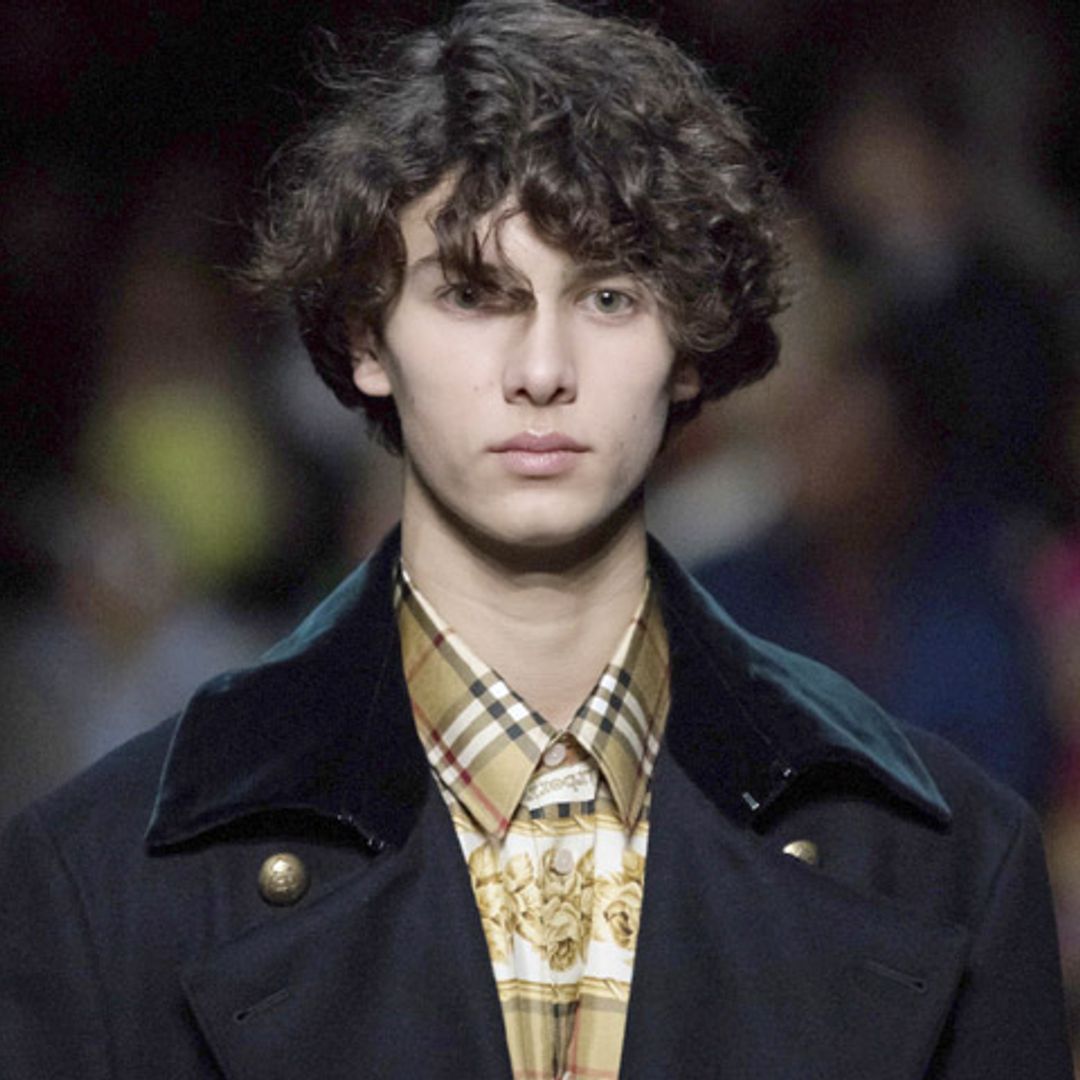 Nicolás de Dinamarca se salta el luto para debutar como modelo en la pasarela de Londres