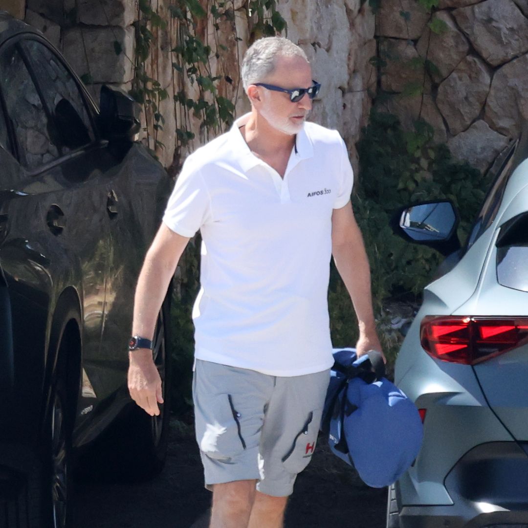 Felipe VI se estrena con el 'Hispania' en Mallorca: así ha sido su esperado regreso a la vela
