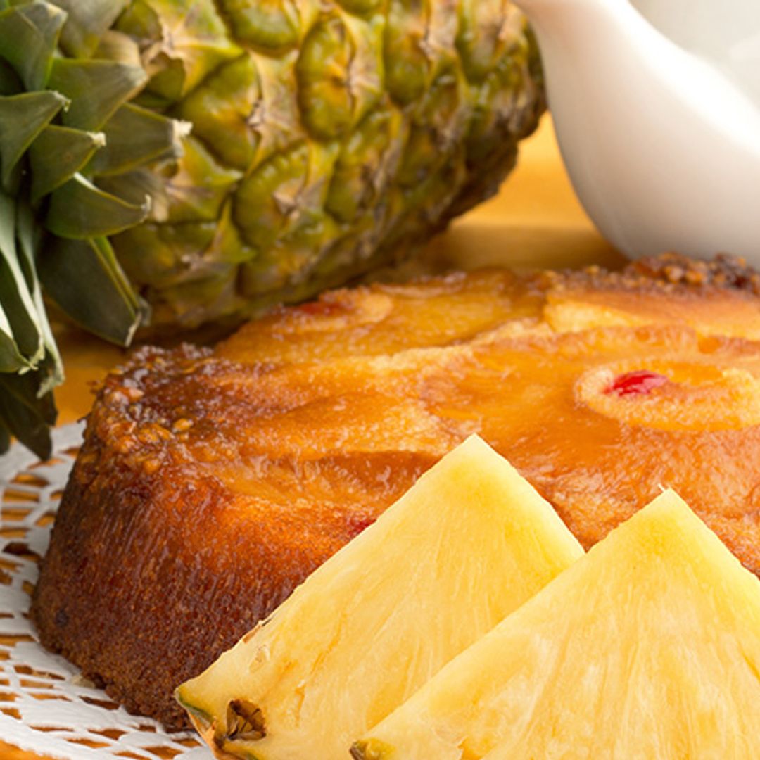 Un punto ácido para un postre delicioso y ligero: Bizcocho con piña y un toque de caramelo