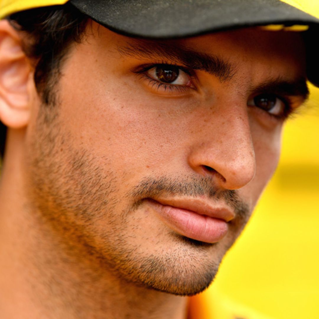 Amante de los deportes, muy familiar y divertido… Así es Carlos Sainz Jr.