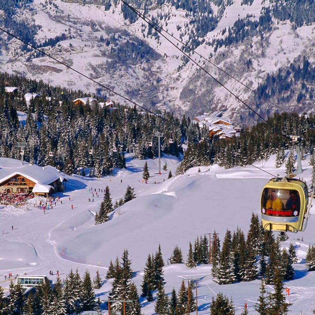 Courchevel, la estación francesa donde esquían Elsa Pataky y Chris Hemsworth