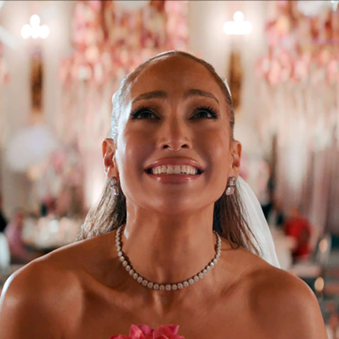 Jennifer Lopez recrea sus tres bodas fallidas en su nuevo videoclip 'Can’t Get Enough'