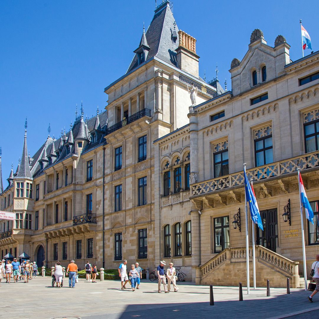 Gran Palacio Ducal de Luxemburgo, escenario de la abdicación y coronación del nuevo gran duque Guillermo