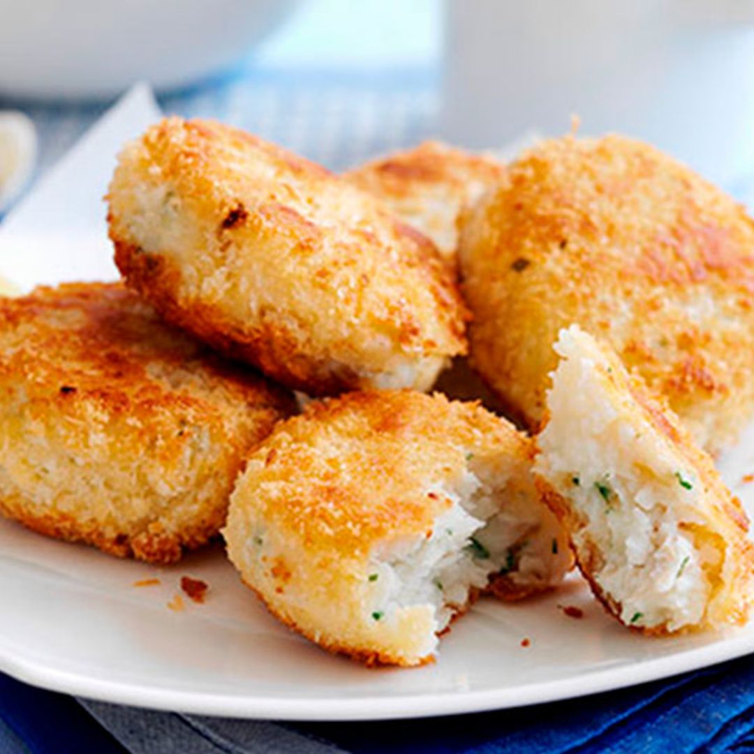 Croquetas de merluza con hierbabuena