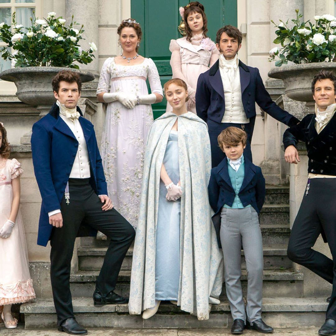 El estilo de las protagonistas de ‘Los Bridgerton’ detrás de las cámaras