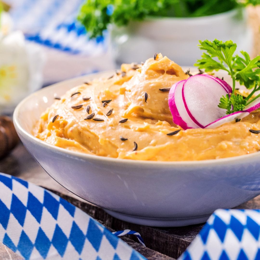 ‘Obatzda’: la crema de queso que vuelve locos a los alemanes, fácil y perfecta para ‘dipear’