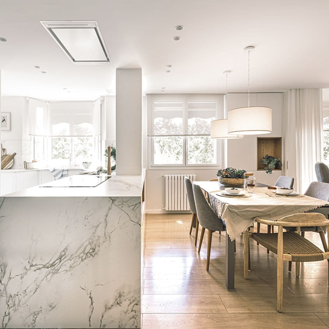 Trucos y recursos para separar diferentes ambientes en el salón
