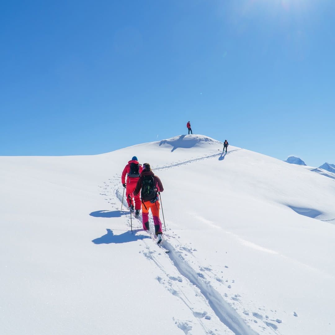 El Pic Blanc es uno de los picos más icónicos del macizo de las Grandes Rousses, en la estación de Alpe d’Huez, Francia