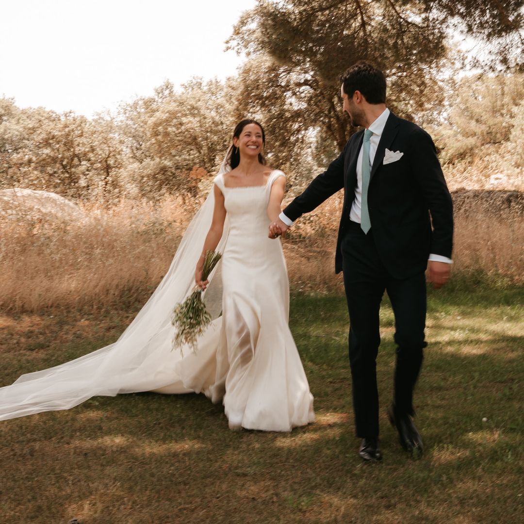 Cristina, la novia que cambió Nueva York por Madrid en una boda con guiños turcos y "los meseros y el seating plan bordados con flores"