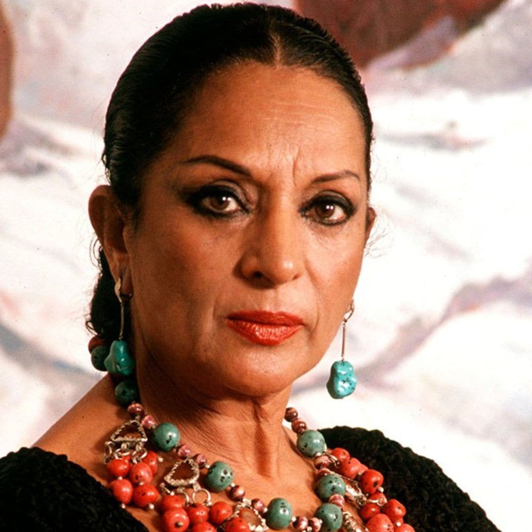 Descubrimos la divertida conexión de Lola Flores con la familia del marido de Elena Furiase