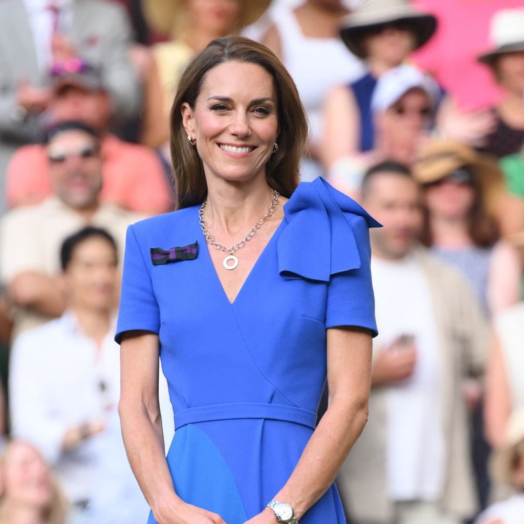 Una ovación, un vestido azul y un regreso esperado: Kate Middleton deslumbra en la final de Wimbledon