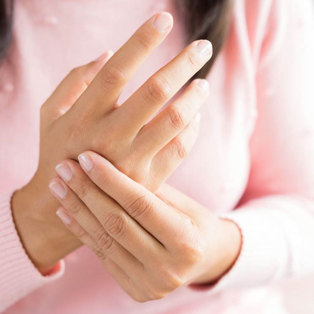 Los ejercicios, alimentos y los mejores consejos para prevenir la osteoporosis