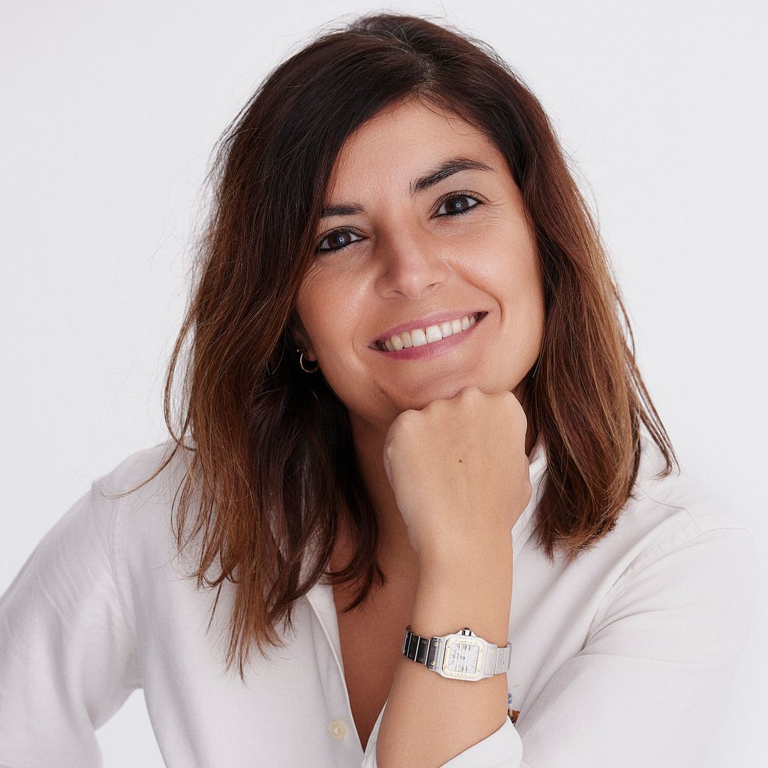 Rebeca Cáceres, psicóloga: 'Sobreanalizar nos desconecta del presente y alimenta la sensación de estar atrapadas en un bucle sin salida'