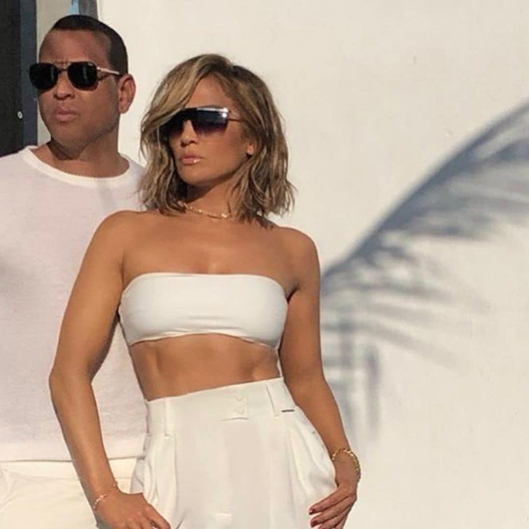 Jennifer Lopez y Alex Rodriguez posan en una sesión preboda que no esperábamos