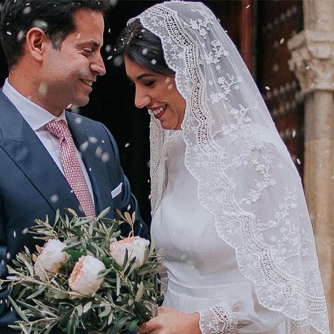 La mantilla: así llevan el accesorio más especial las novias virales