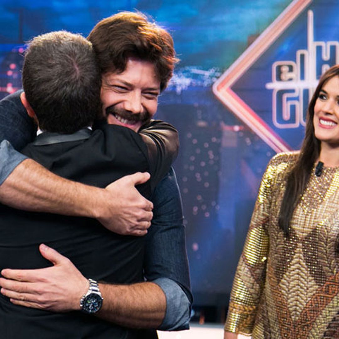 Adriana Ugarte y el vestido de seis kilos que dejó sin palabras a Pablo Motos