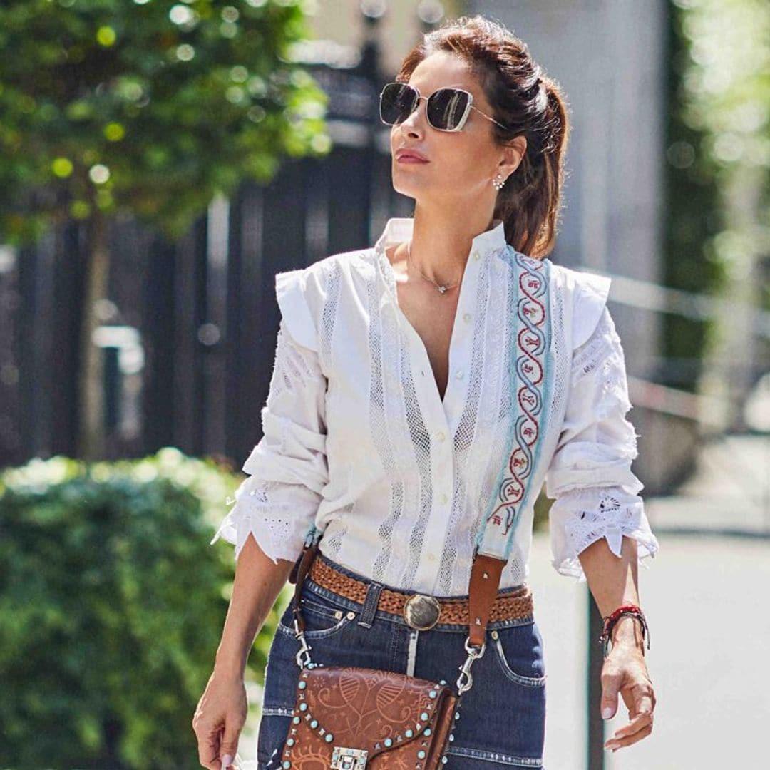 Paloma Cuevas viaja con sus hijas a París tras firmar el divorcio