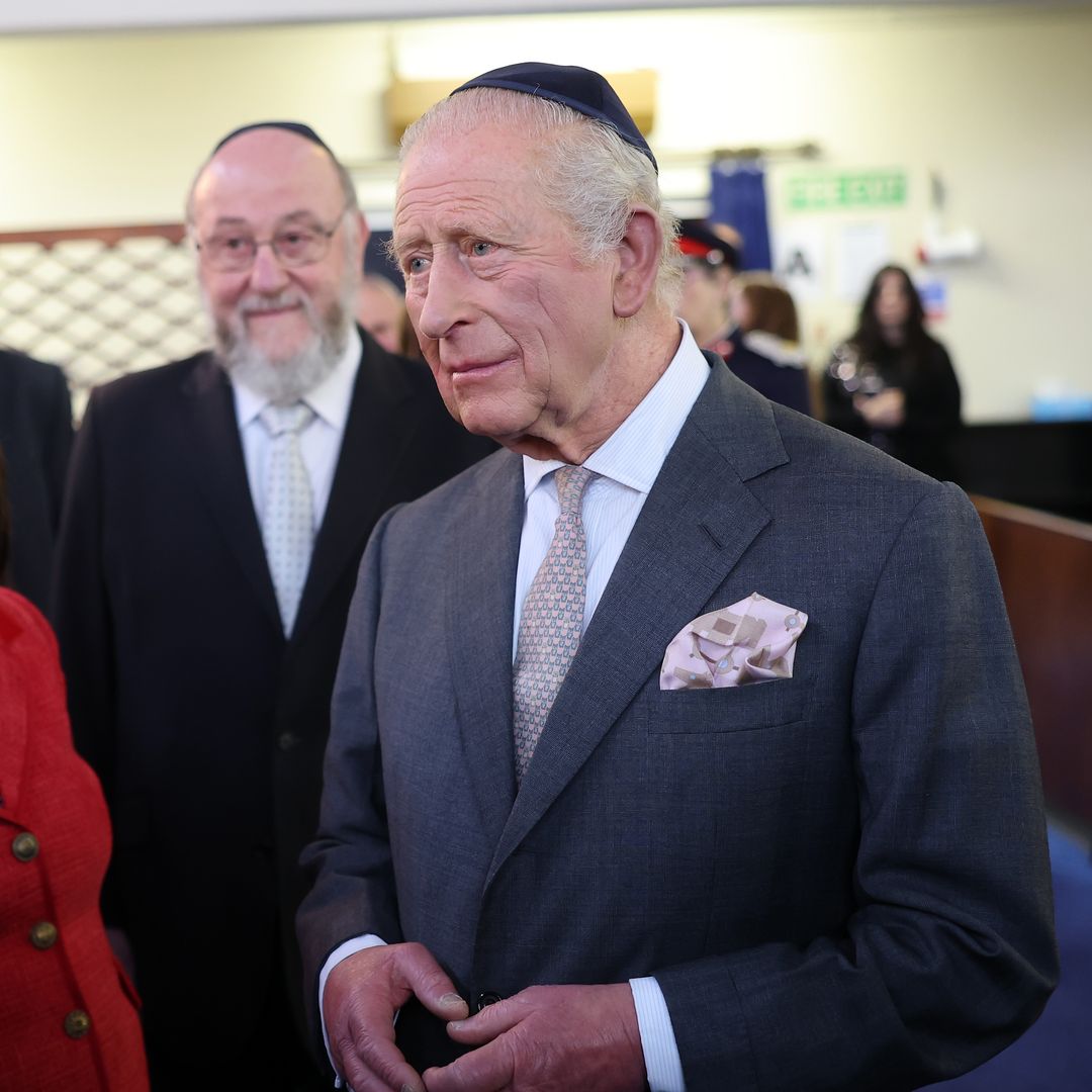 La reaparición de Carlos III y de Beatriz de York y otros movimientos de los Windsor tras su fin de semana 'horribilis'