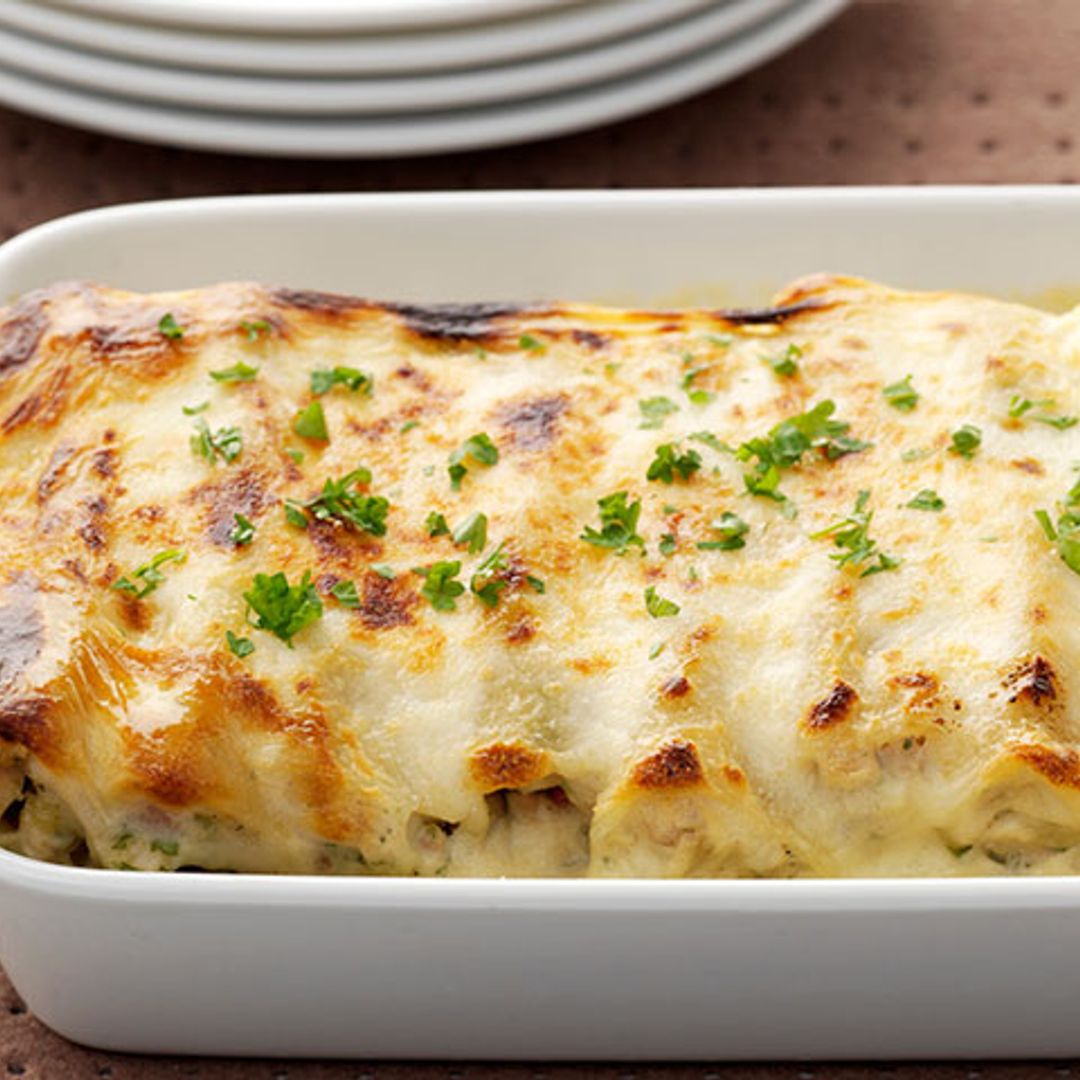 Canelones de pollo estilo Rossini