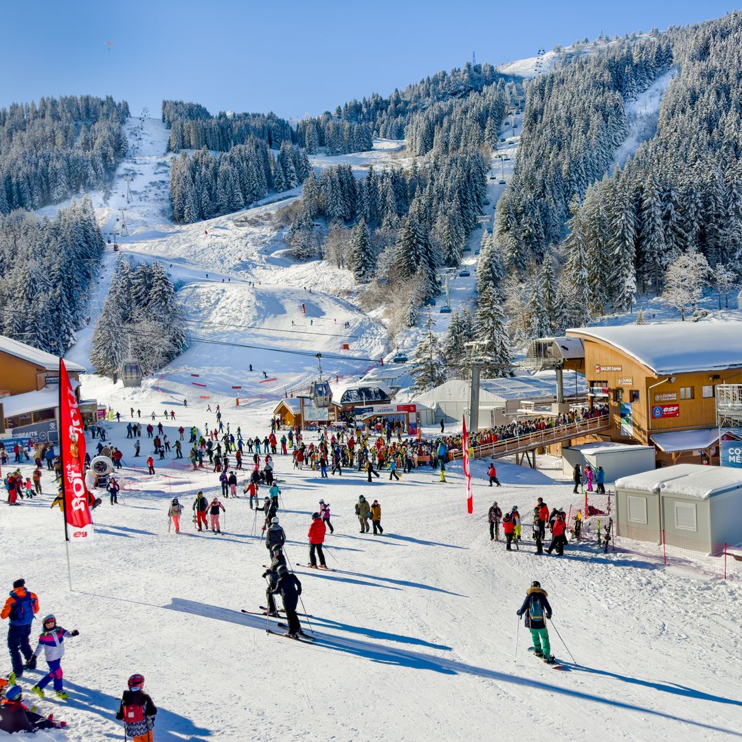 Estación de esquí de Meribel, Alpes, Francia 