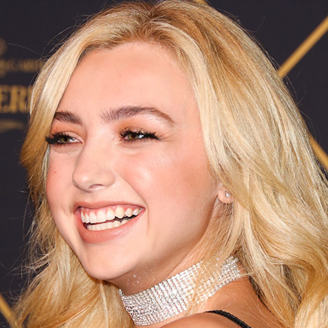 ¡Presume de ‘pestañazas’ como Peyton List!