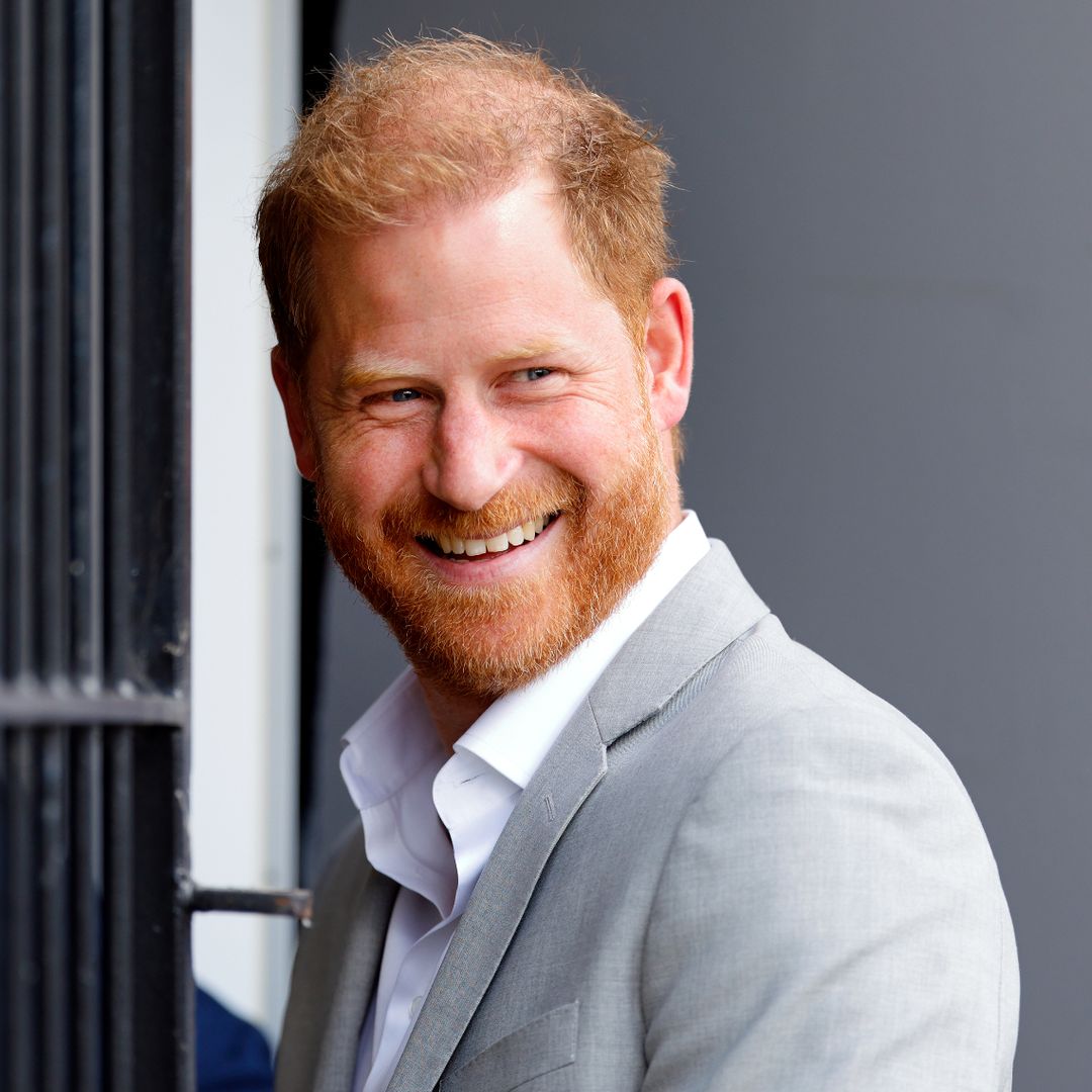 El príncipe Harry recuerda a su madre, la princesa Diana, tras su reencuentro con el rey Carlos III