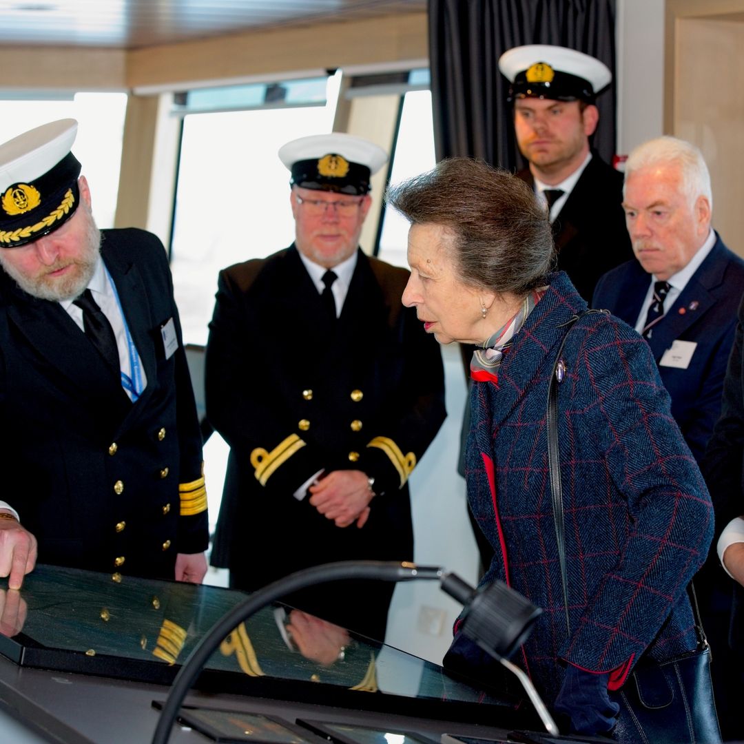 De la ría del Eo a la corte de los Windsor: el astillero español que ha hecho historia con el buque que ha bautizado la Princesa Ana