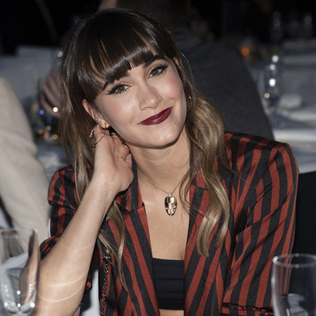Hay vida más allá del labial rojo: Aitana propone la alternativa perfecta para Navidad
