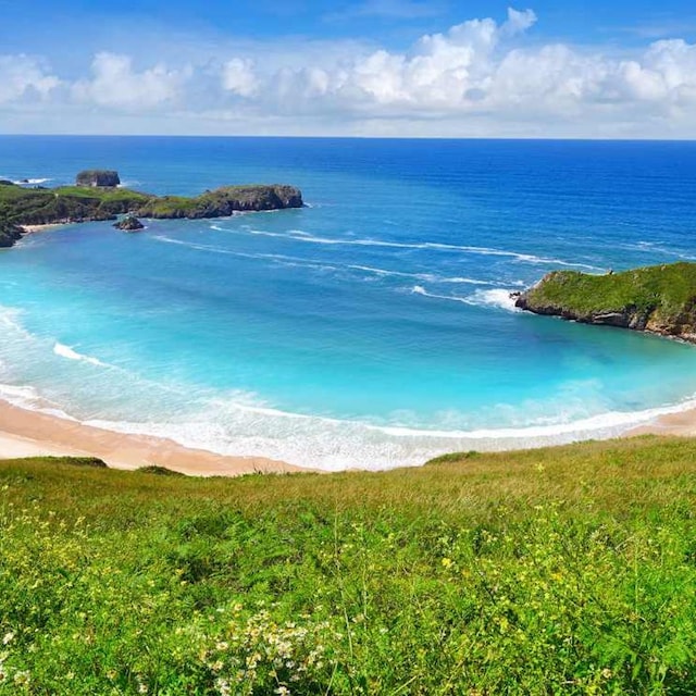 playa llanes asturias