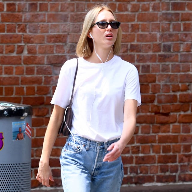 Olympia de Grecia, una princesa minimalista en Nueva York: su look más sencillo de camiseta y vaqueros vale 5.000 euros