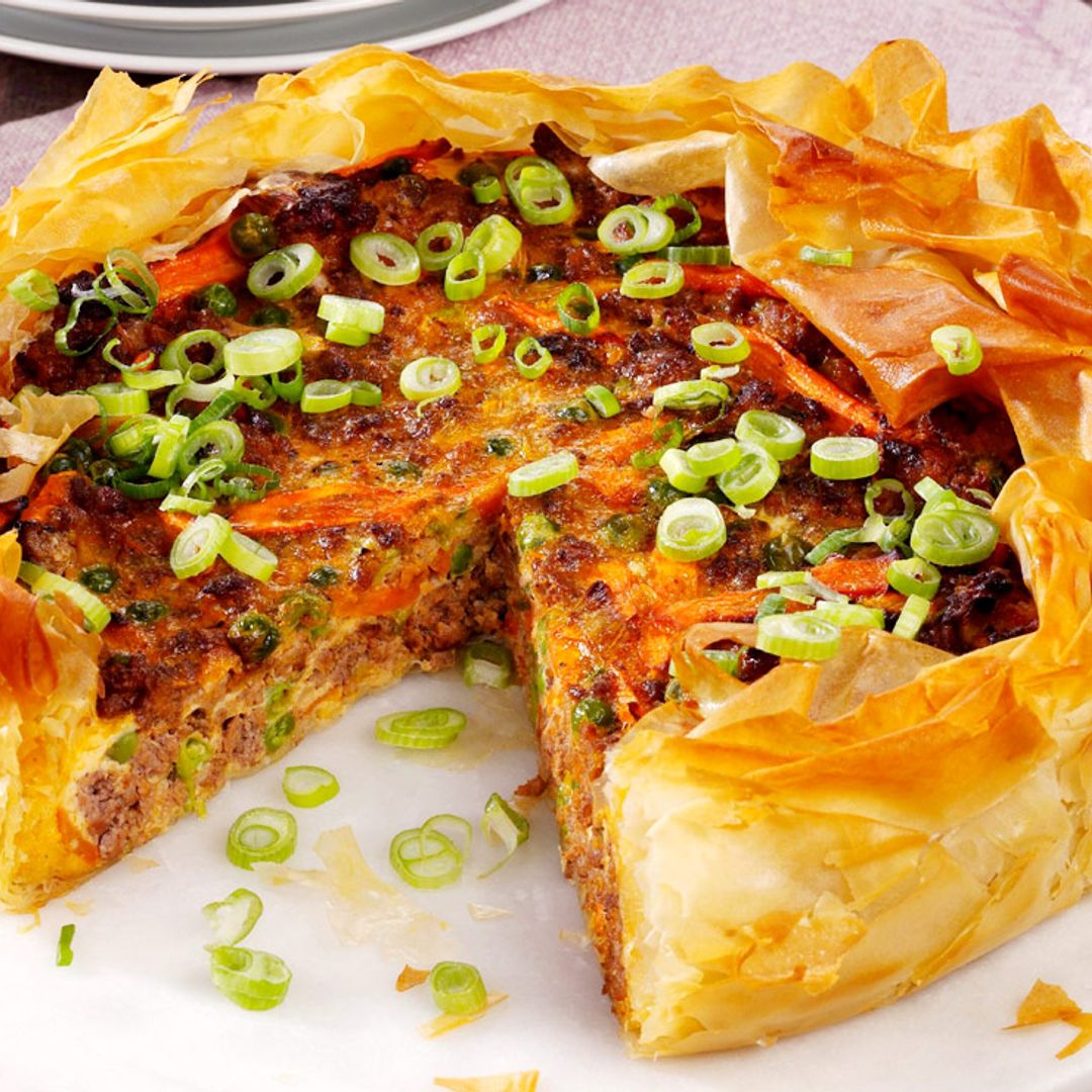 Pastel de carne y queso manchego con pasta filo