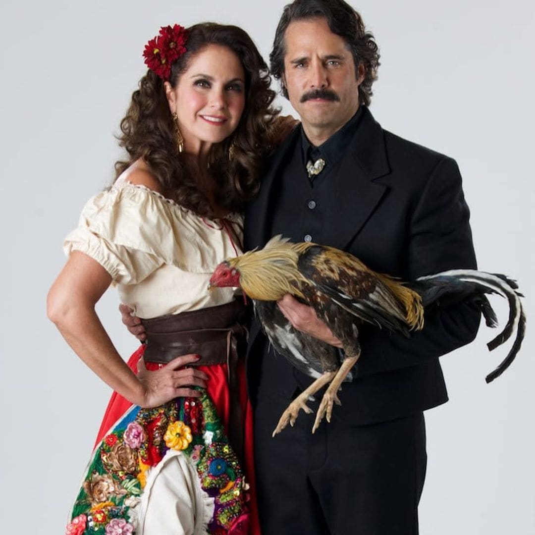 Lucero se une al dolor de José Ron por la partida de su fiel compañera