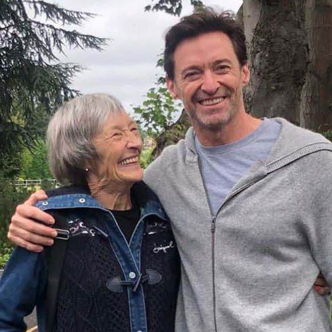 Hugh Jackman revela el motivo por el que va a terapia: su madre le abandonó con ocho años