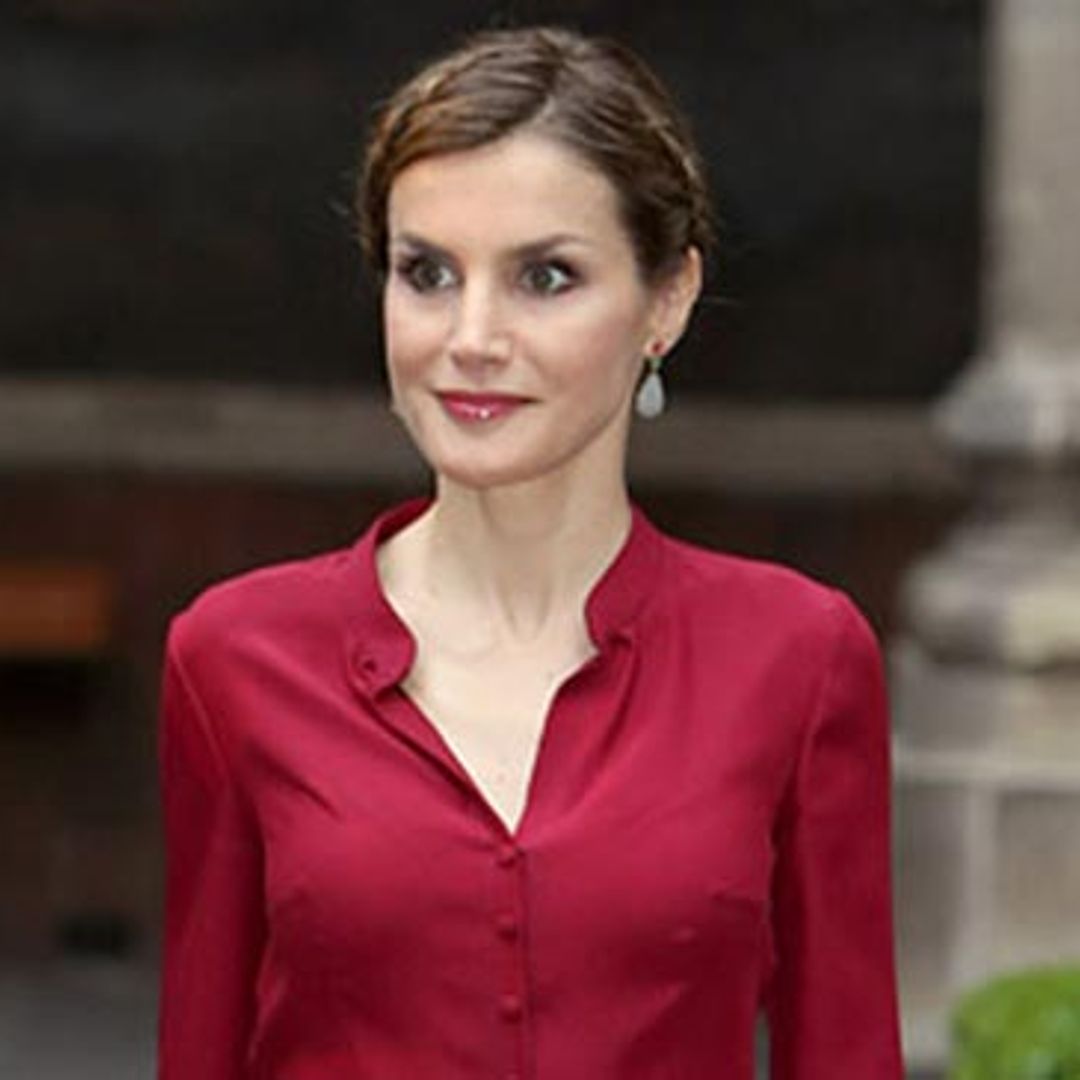 ¿Doña Letizia o Ángelica Rivera? La reina de España conquista con su estilo