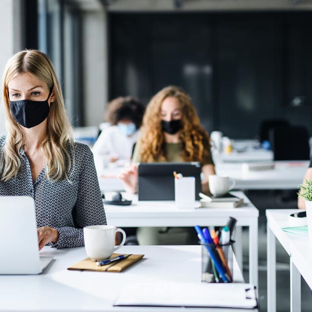 Consejos para afrontar el estrés laboral si tienes que volver a la oficina