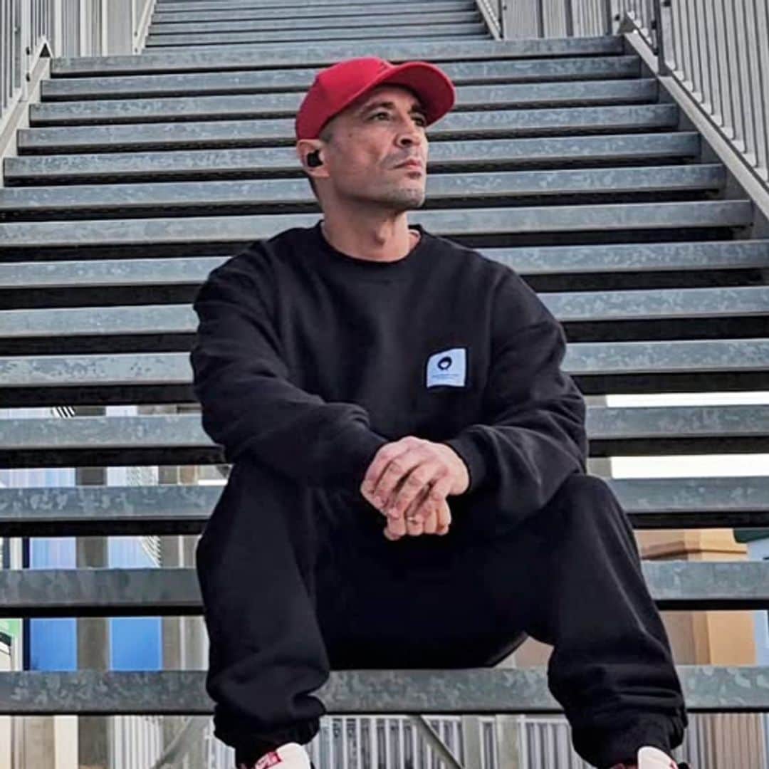 El espectacular cambio de Israel Pita, de 'Gran Hermano 1', irreconocible 25 años después del programa