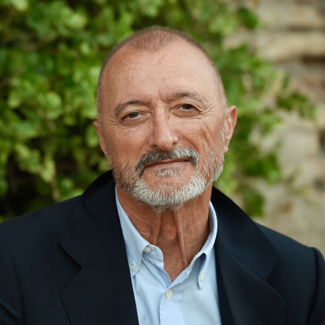 Todo sobre 'Old Money', la serie turca de Netflix a la que se ha enganchado Arturo Pérez Reverte: "Para marujos como yo"