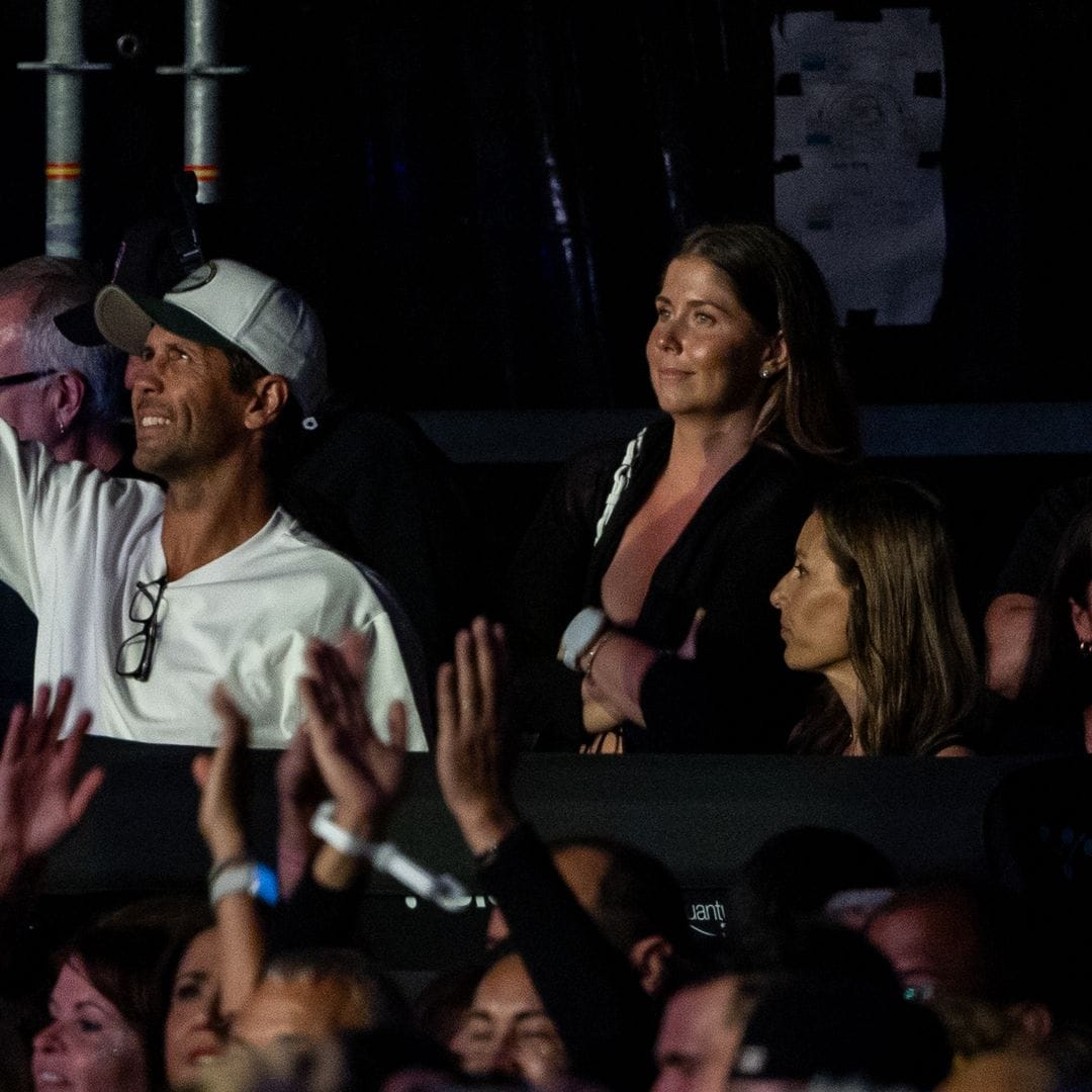 Ana Boyer, Fernando Verdasco y Ana Verdasco en el concierto de Enrique Iglesias en Las Palmas de Gran Canaria. 5 de julio de 2025  