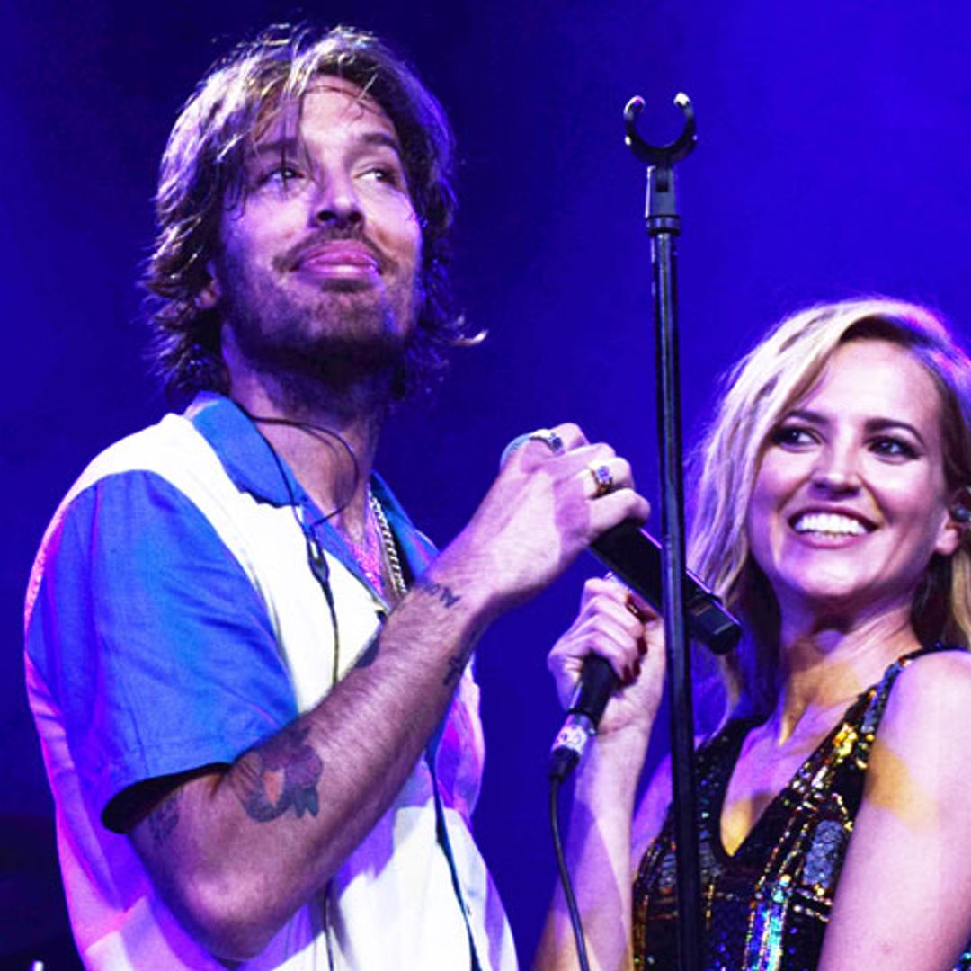 Ana Fernández y Adrián Roma, una pareja perfecta también sobre el escenario