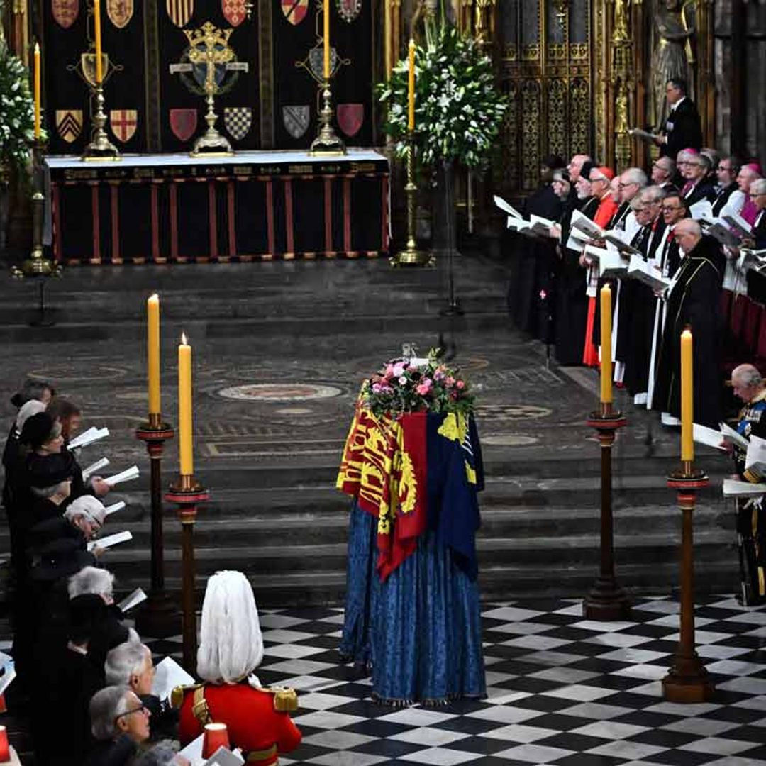 Isabel II es despedida con un histórico funeral de Estado en la Abadía de Westminster ante un rey Carlos emocionado y con lágrimas