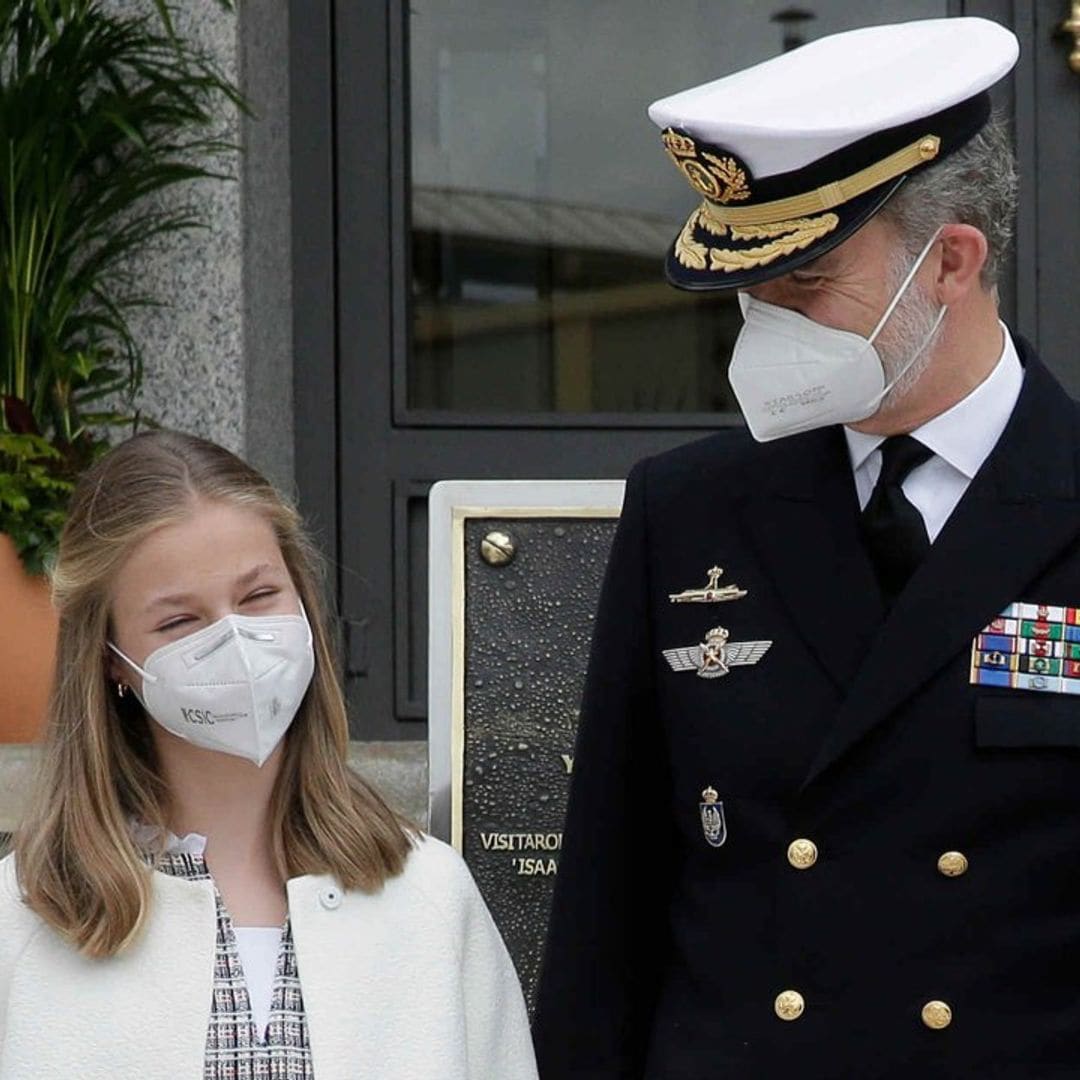 La princesa Leonor estrena nueva imagen y amadrina el submarino más español, en la primera salida familiar del año