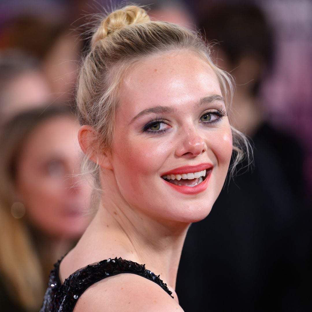 Elle Fanning o cómo el maquillaje puede transformarte por completo: "Está técnicamente mal planteado"
